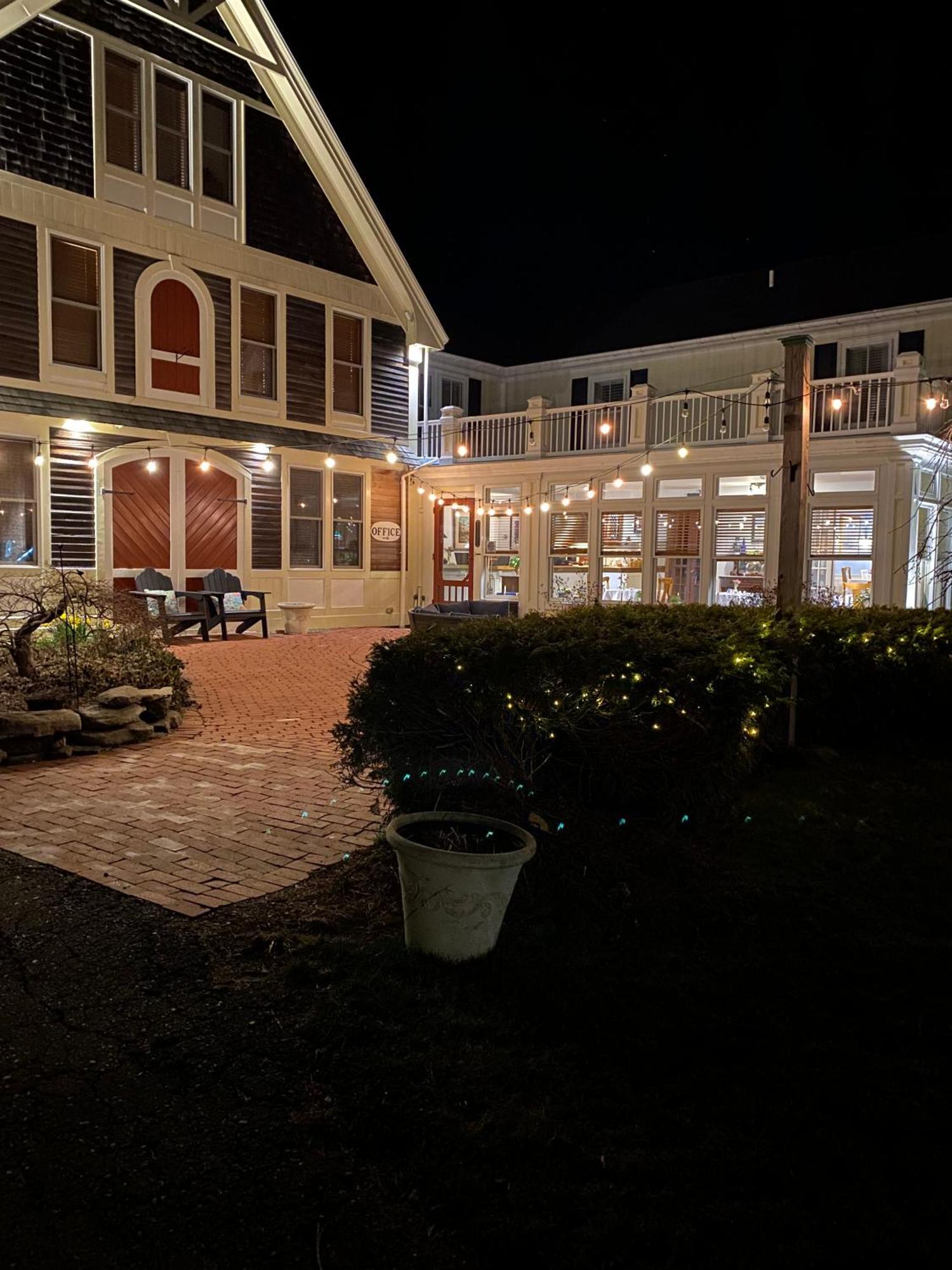 Spouter Inn Bed & Breakfast Lincolnville Dış mekan fotoğraf